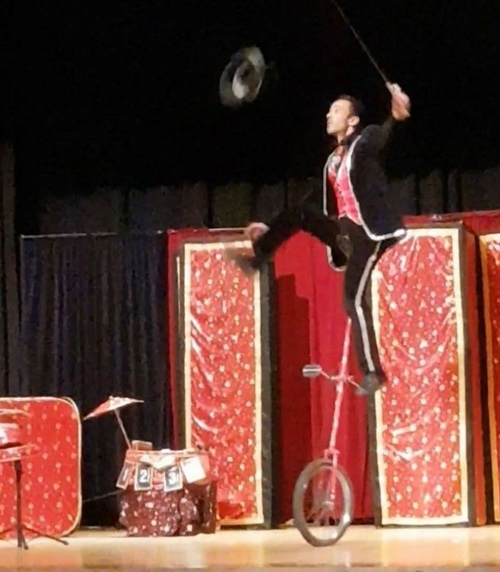 Polino Jongleur